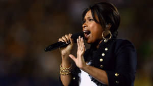 Jennifer Hudson During 2009 Super Bowl Wallpaper