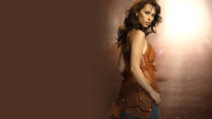 Jennifer Love Hewitt Brown Fairy Dress Wallpaper