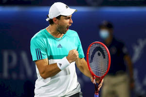 Jeremy Chardy Celebrating Wallpaper