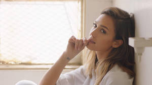 Jessica Alba In The Eye Wallpaper