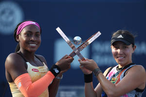 Jessica Pegula And Coco Gauff Close-up Wallpaper