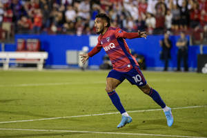 Jesus Ferreira Fc Dallas Soccer Striker Game Wallpaper