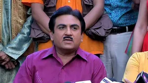 Jethalal In Purple Polo In An Interview Wallpaper