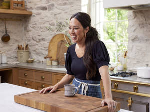 Joanna Gaines Minimalist Kitchen Wallpaper