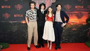 Joe Keery Natalia Dyer Charlie Heaton Wallpaper