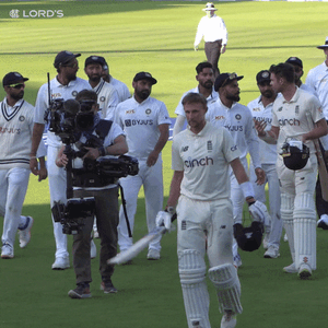 Joe Root Leaves The Pitch Wallpaper
