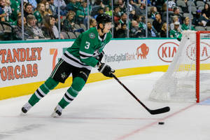 John Klingberg Dallas Stars Nhl Player Wallpaper