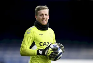 Jordan Pickford With Football In Hands Wallpaper