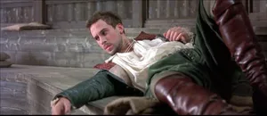 Joseph Fiennes In Shakespeare In Love Wallpaper