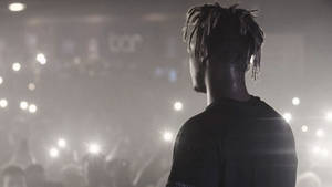 Juice Wrld Brings His Signature Sound To The Stage. Wallpaper