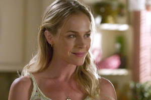 Julie Benz Movie Scene In Dexter Wallpaper