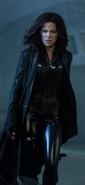 Kate Beckinsale As Selene In Underworld Wallpaper