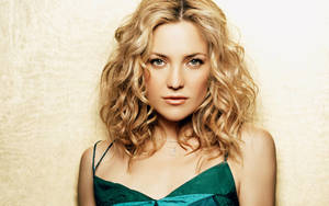 Kate Hudson Sexy Fierce Wallpaper