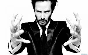 Keanu Reeves Mad Power Posing Wallpaper