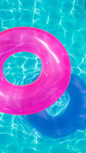 Keep Your Iphone Cool In The Summer With This Fun And Stylish Pattern. Wallpaper