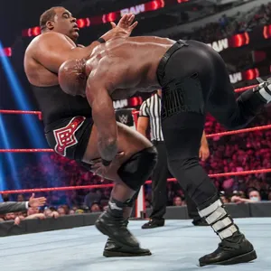 Keith Lee Vs. Bobby Lashley Wwe Championship Wallpaper