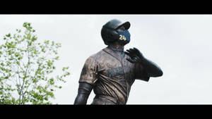 Ken Griffey Jr Bronze Statue Wallpaper