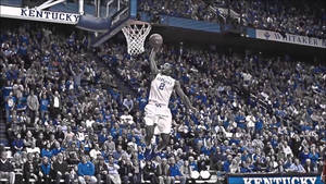 Kentucky Basketball Player Dunk Wallpaper