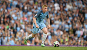 Kevin De Bruyne Kick Off Wallpaper