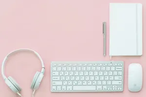 Keyboard Pastel Desktop Wallpaper