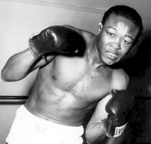 Kid Gavilan Young Striking Wallpaper