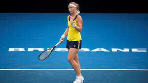 Kiki Bertens Subtle Fist Pump Wallpaper