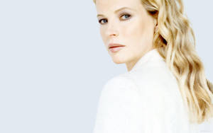 Kim Basinger Professional Portrait Wallpaper