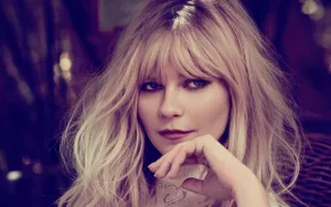 Kirsten Dunst Modeling Wallpaper