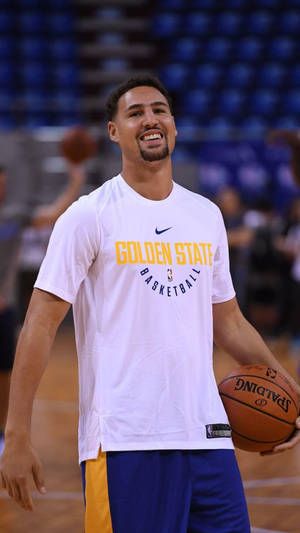 Klay Thompson Practice Shirt Wallpaper