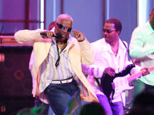 Kool And The Gang Performance Wallpaper