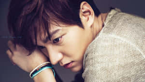 Korean Lee Min Ho Closeup Shot Wallpaper