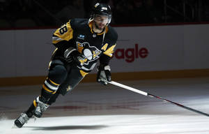 Kris Letang Ice Hockey Defenseman Wallpaper