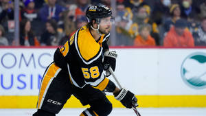 Kris Letang Top Hockey Player Defenseman Wallpaper