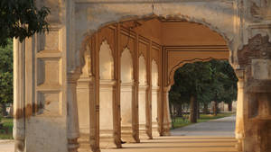 Lahore Shalimar Garden Archways Wallpaper