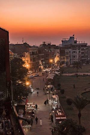 Lahore Streets At Dusk Wallpaper