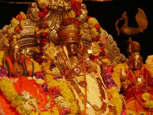 Lakshmi, Bhumi, And Lord Venkateswara 4k Wallpaper