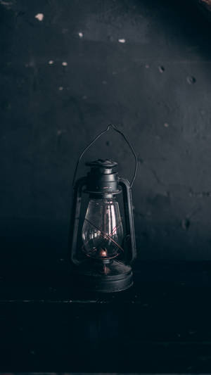 Lantern Dark Gray Wallpaper