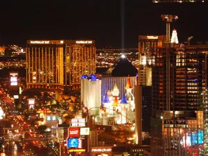 Las Vegas Strip Circus Circus Mandalay Wallpaper