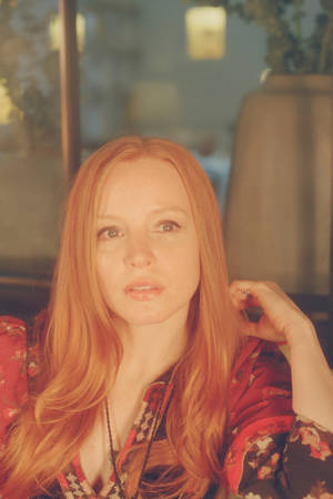 Lauren Ambrose The Broadway Actress Wallpaper