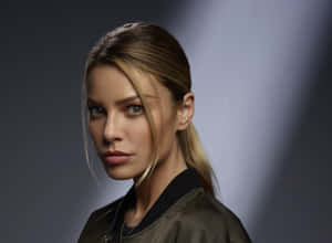 Lauren German: Actress, Producer And Activist Wallpaper