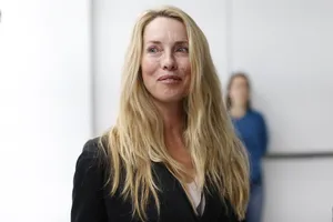 Laurene Powell Jobs Portrait Wallpaper