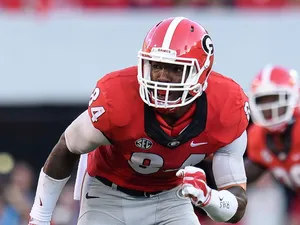 Leonard Floyd Bending Down Football Stance Wallpaper