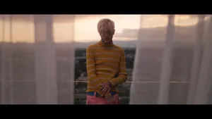 Lil Peep Looks Up To The Sky In His Iconic Aesthetic Wallpaper