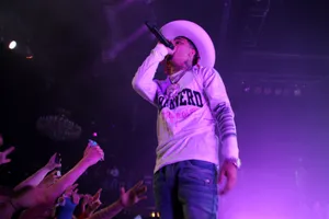 Lil Pump - Taking The Music Industry By Storm Wallpaper