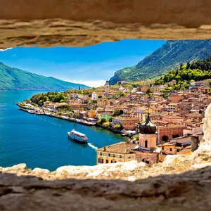 Limone Sul In Garda Lago Di Garda Wallpaper