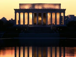 Lincoln Monument Silhouette Wallpaper