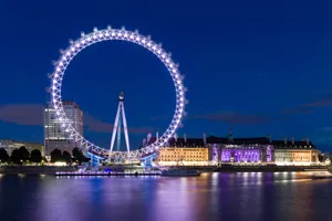 London Eye Gleaming At Night Wallpaper