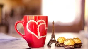 Love In Paris: An Unforgettable Experience Wallpaper