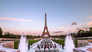 Love Is In The Air In The City Of Lights Wallpaper