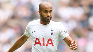 Lucas Moura Running Close Up Wallpaper